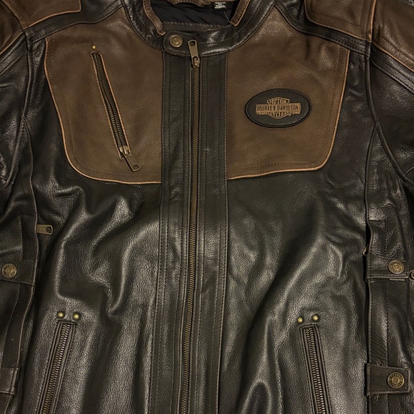 Harley-Davidson Other - Harley-Davidson Black and Brown Two-Tone Leather Bomber Jacket